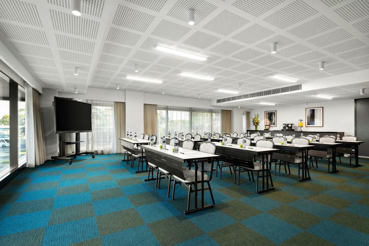 Quest Burwood East Aparthotel Exterior photo