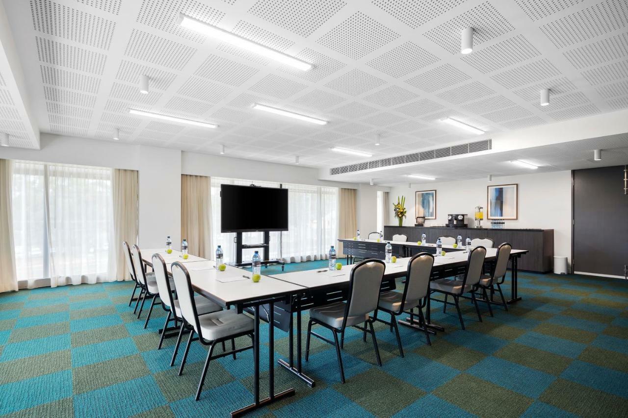 Quest Burwood East Aparthotel Exterior photo